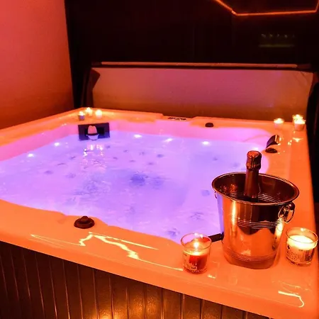 Suitedreams - Sky - * Liege