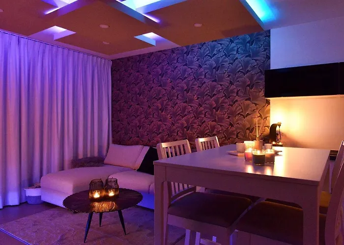 Suitedreams - Sky - Liegi