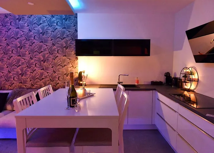 Suitedreams - Sky - Appartamento Liegi