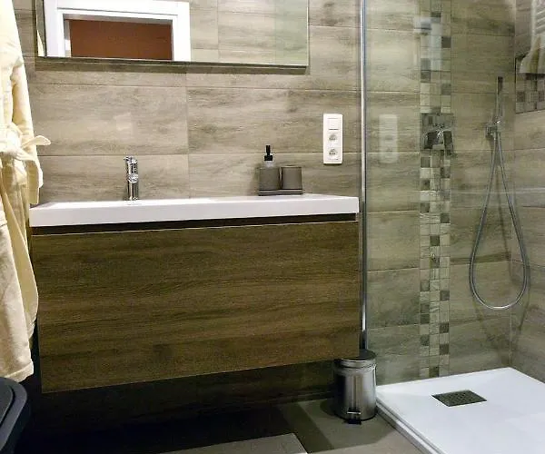 Suitedreams - Sky - * Liegi